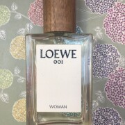 Loewe 001 Woman Loewe perfume - a fragrance for women 2016