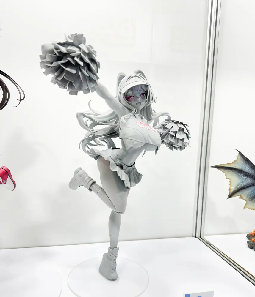 FREEing、『勝利の女神：NIKKE』の『ベイ』と『クレイ』がフィギュア化