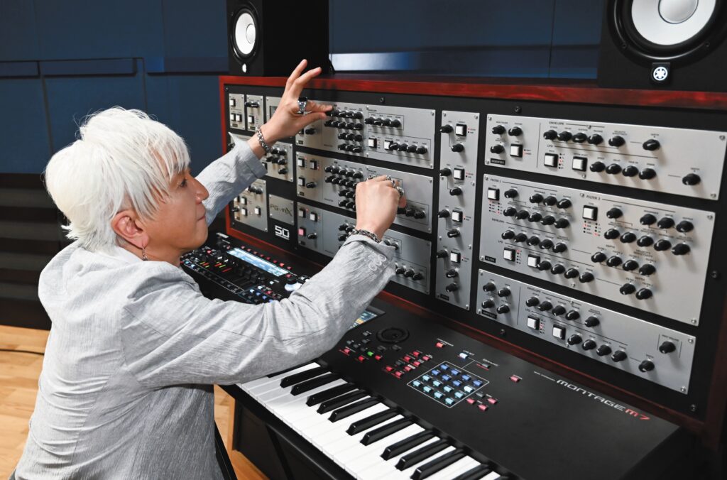 浅倉大介が試奏！Hardware Programmer for MONTAGE M PG-ANX/PG-FMX