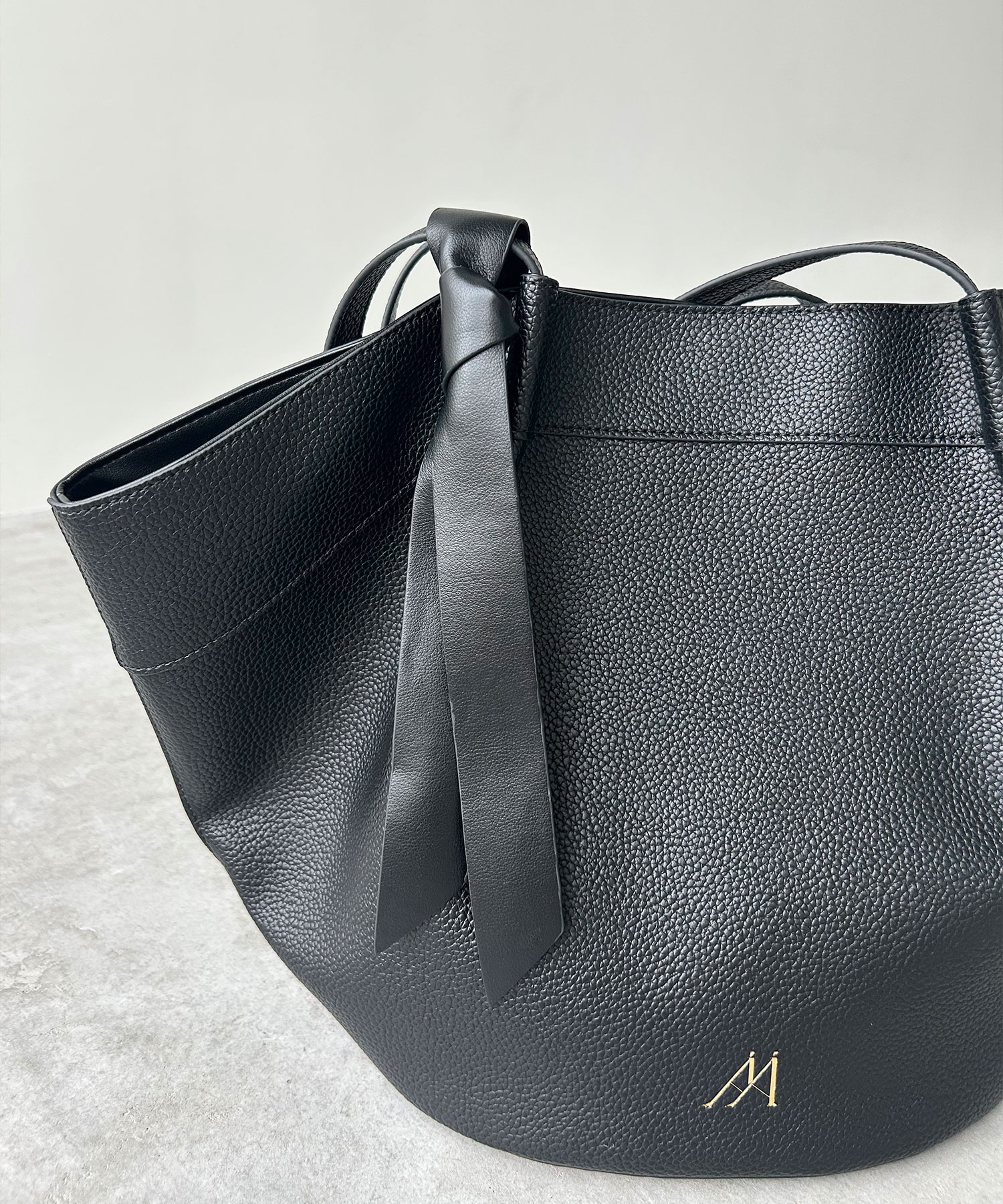 ベッセルシェイプビッグトートバッグ｜PETAL ONLINE（ペタルオンライン）