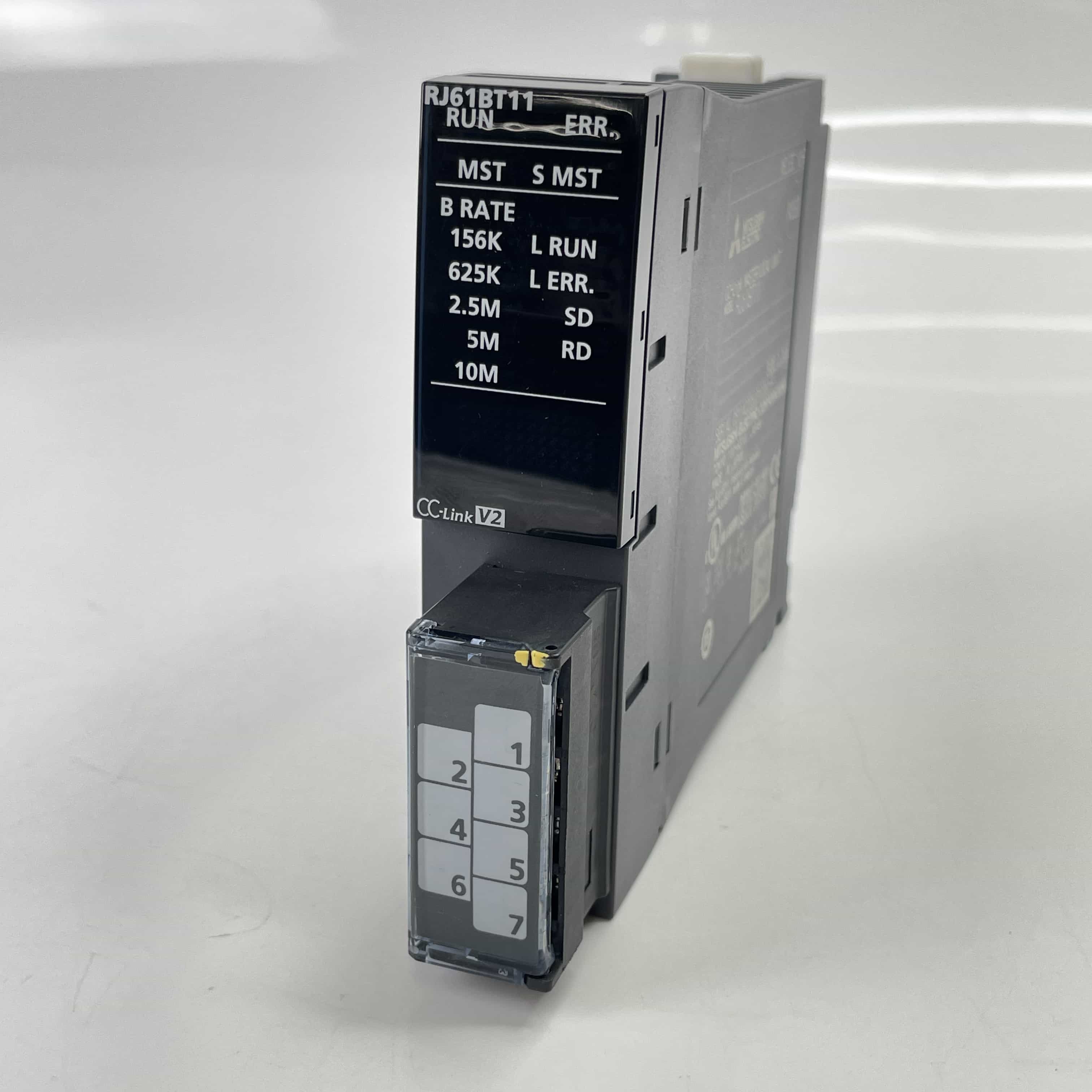 RJ61BT11 2017年製 CC-Linkシステムマスタ・ローカルユニット 三菱電機