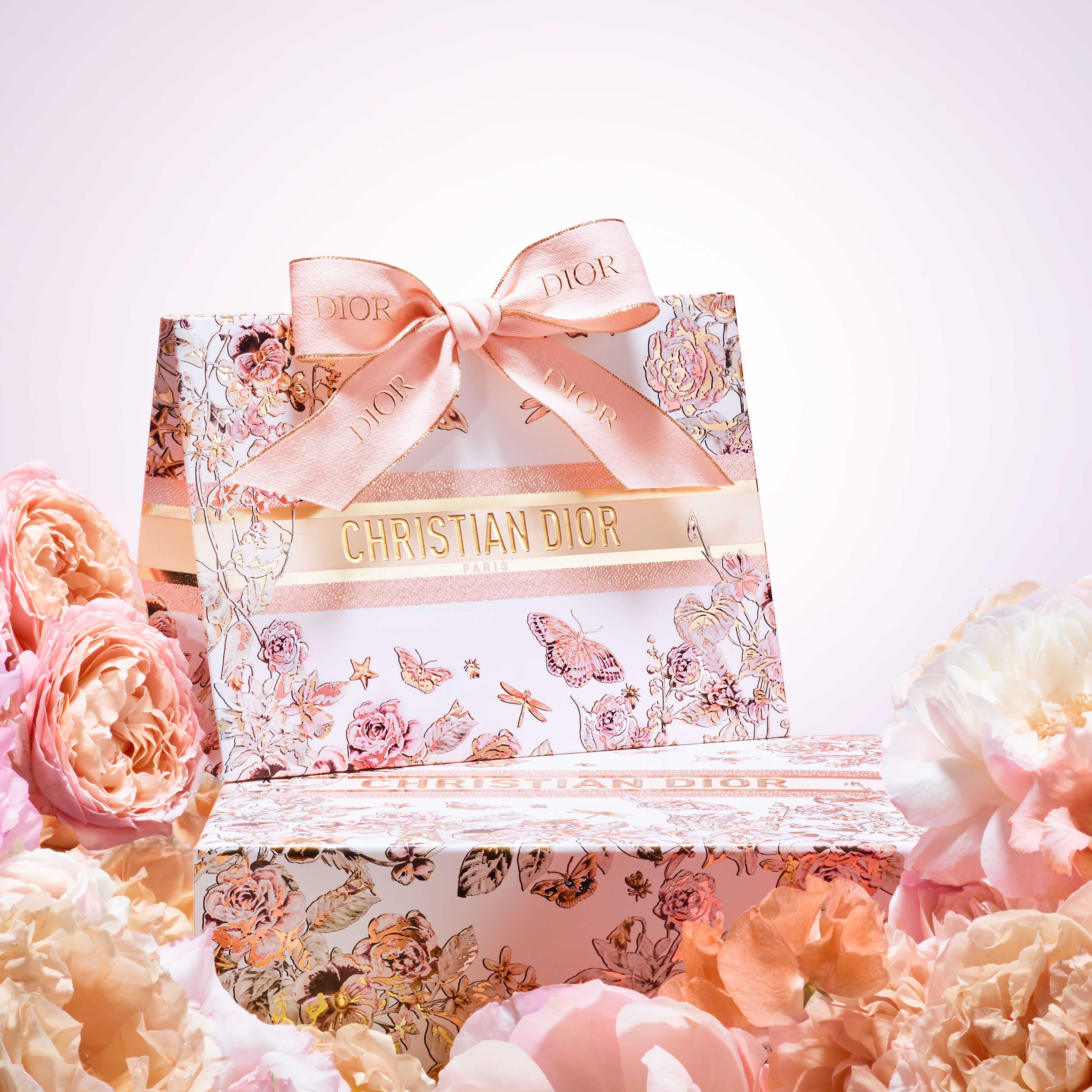 ディオールを象徴する名品「ジャドール オードゥ パルファン」が新たな