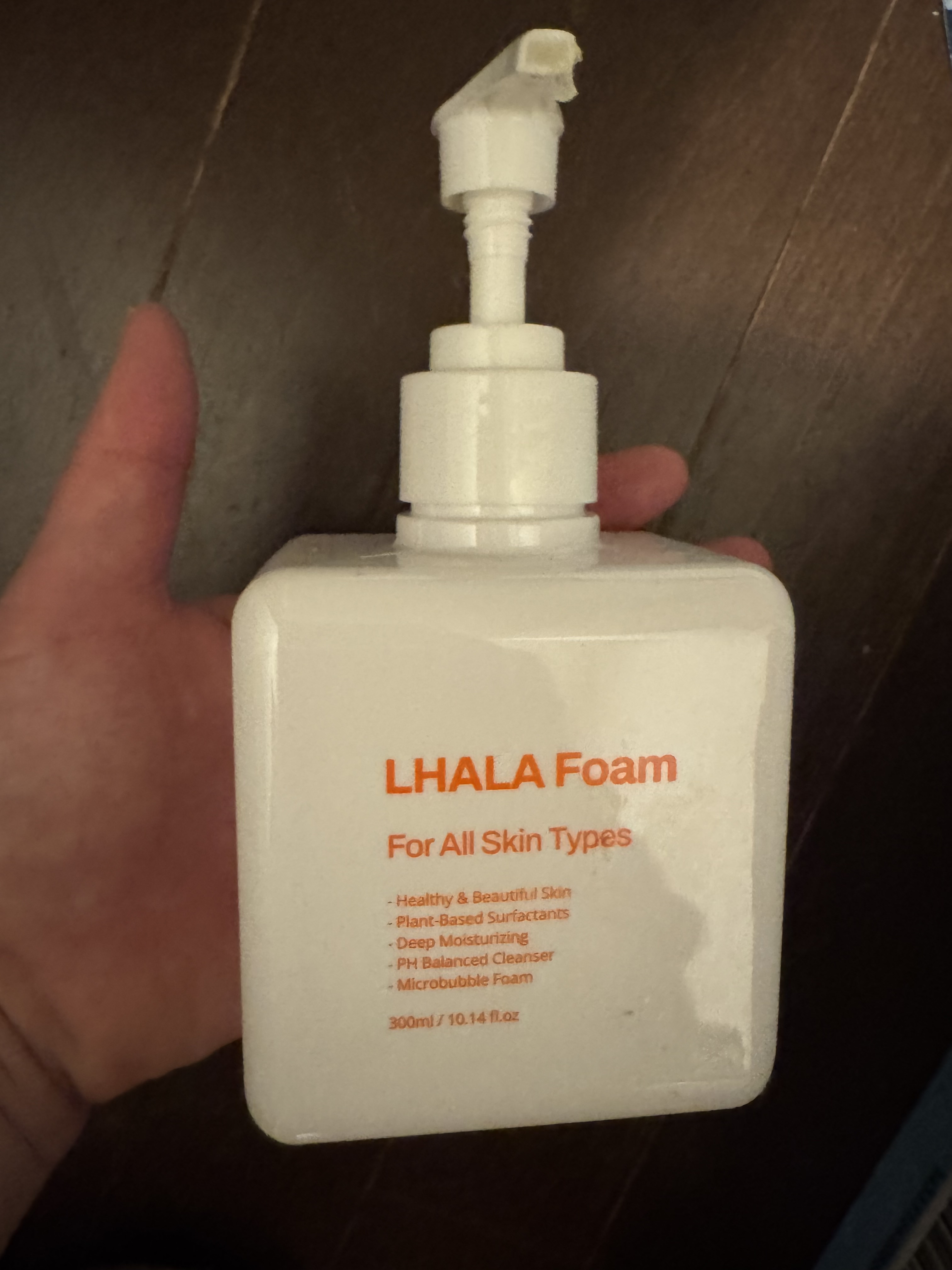 ララピール / ララフォームマイクロバブルクレンザー 300mlの公式商品