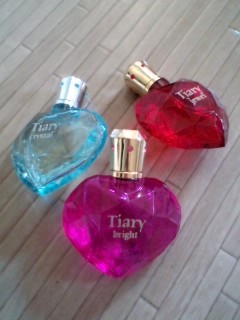 ティアリー / ティアリークリスタルの公式商品情報｜美容・化粧品情報