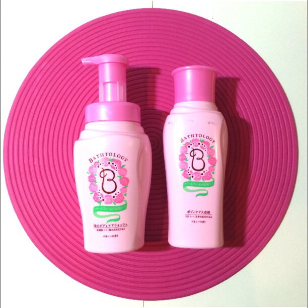 バストロジー / 泡のボディケアウォッシュ ピオニーの香りの公式商品