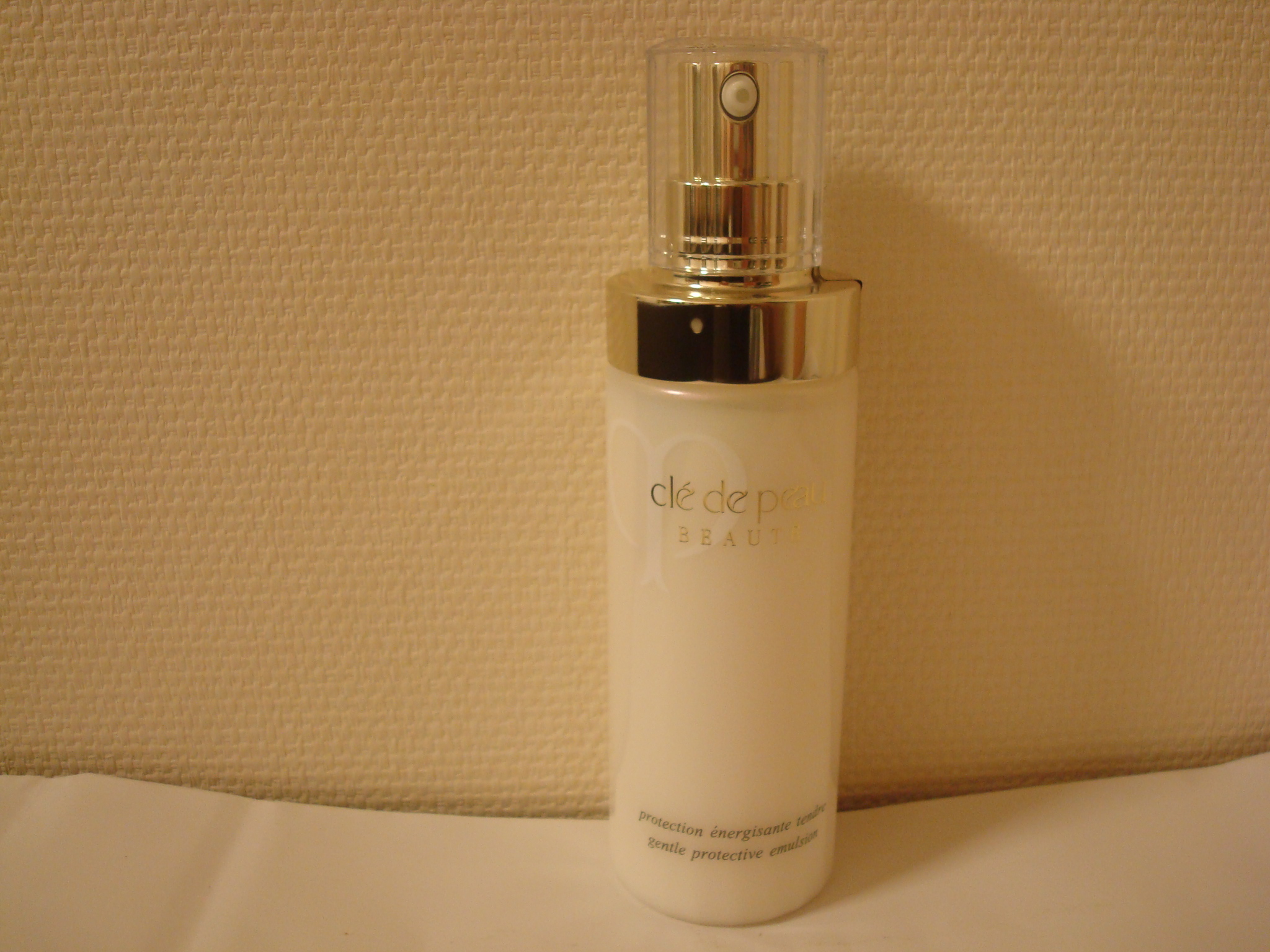 クレ・ド・ポー ボーテ / プロテクションTの公式商品情報｜美容