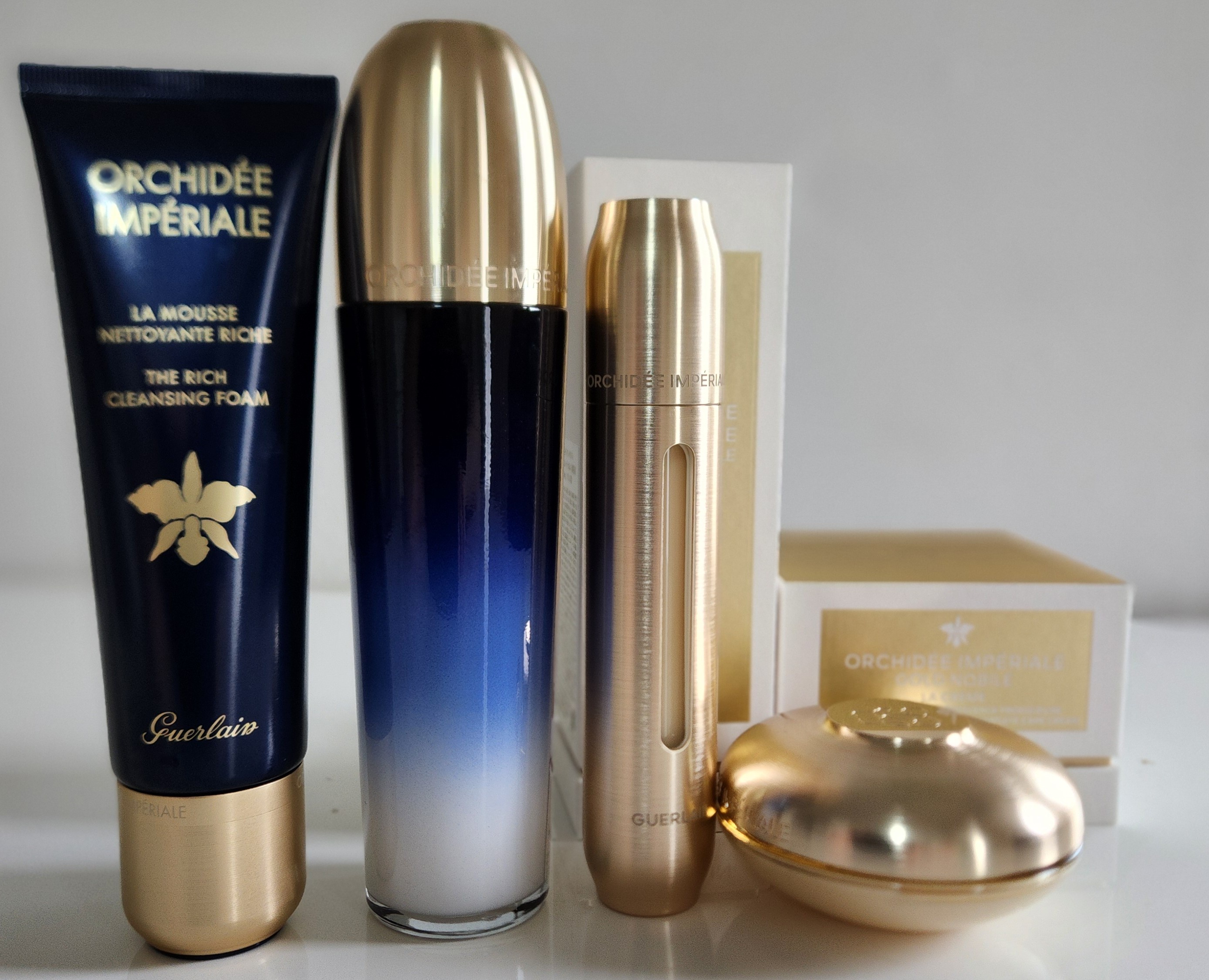 ゲラン / オーキデ アンペリアル ゴールド ノビレ ザ セロムの公式商品