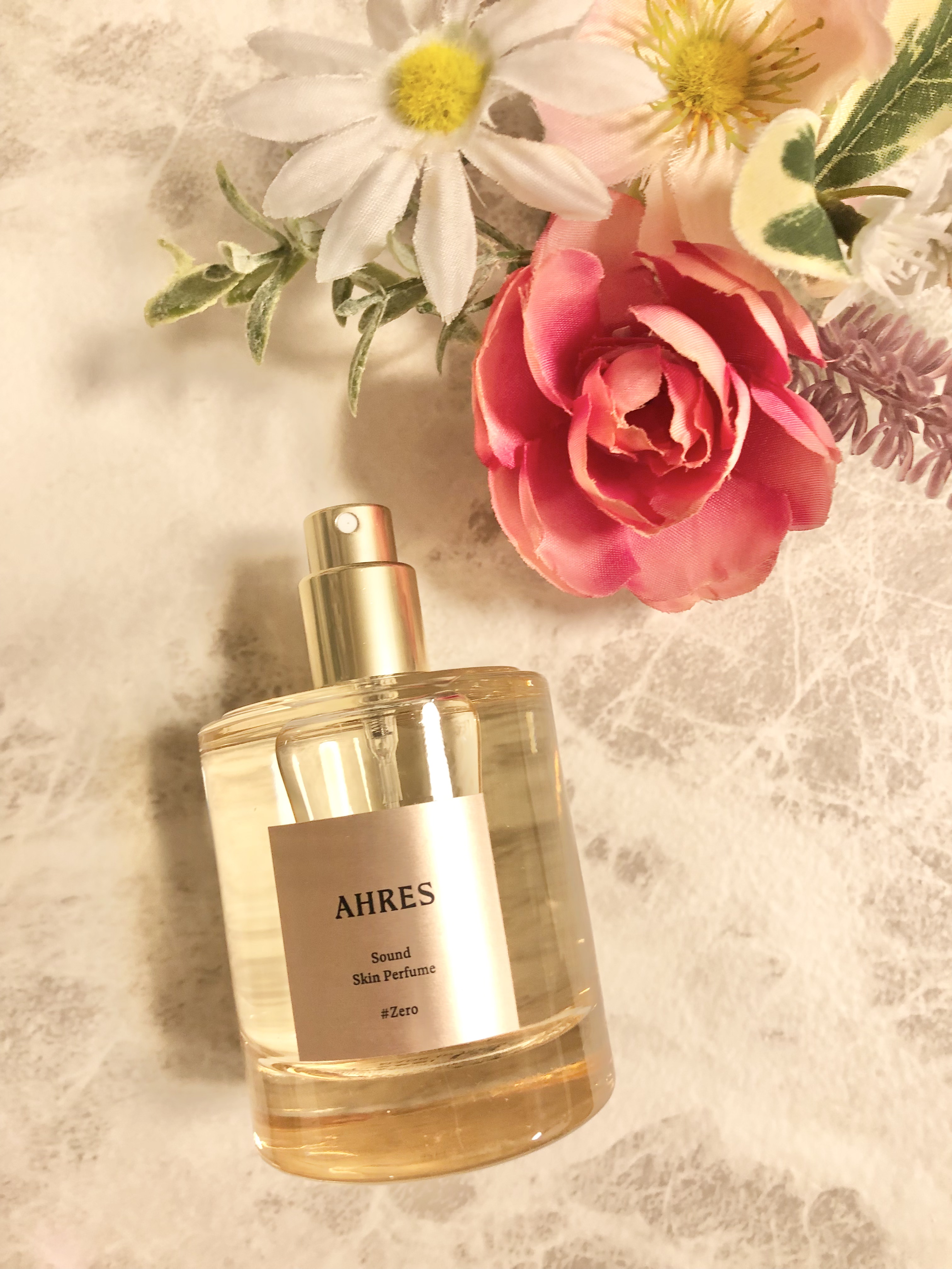 AHRES(アーレス) / サウンド スキン パフューム #ゼロの公式商品情報