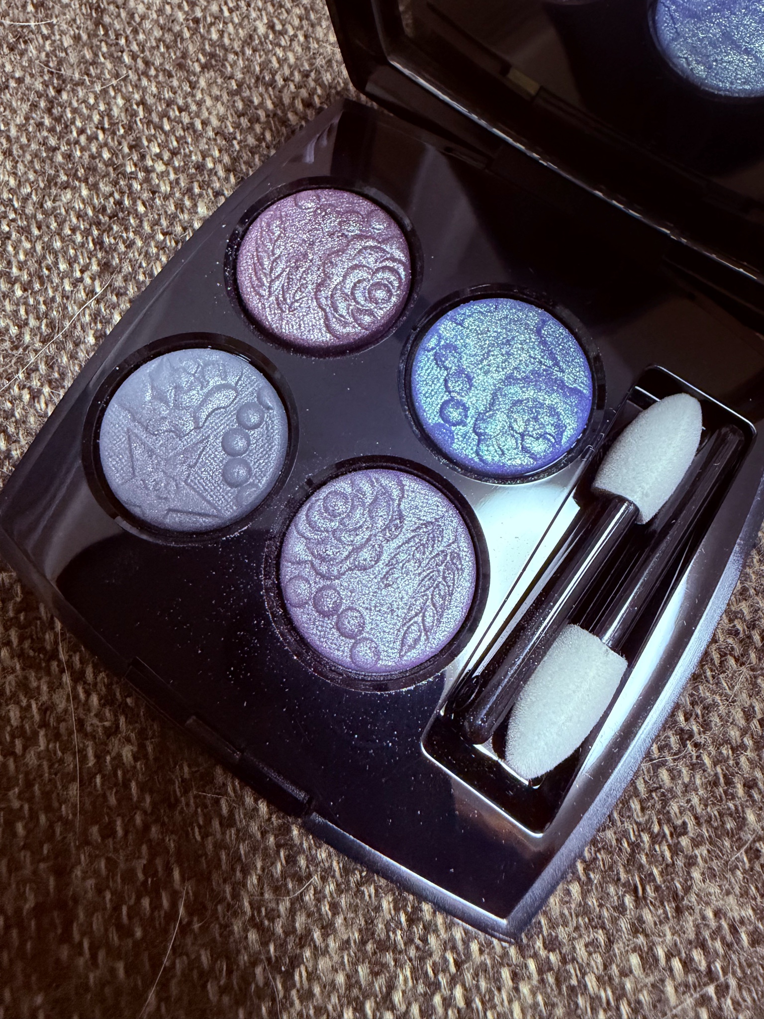 シャネル / レ キャトル オンブル 397 ニュイ アストラルの口コミ一覧