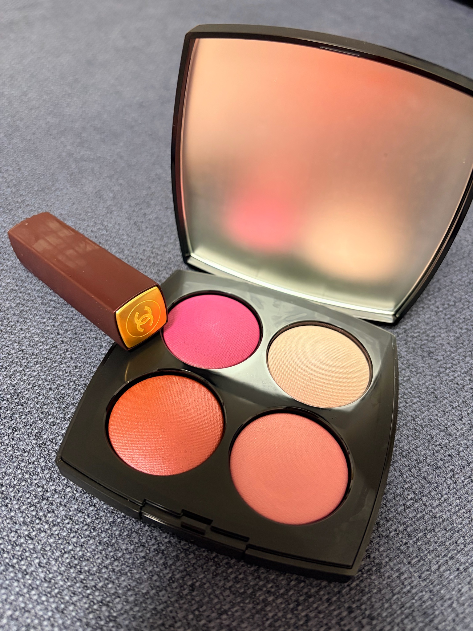 シャネル / ルージュ ヌワール コンフィダンスの公式商品情報｜美容