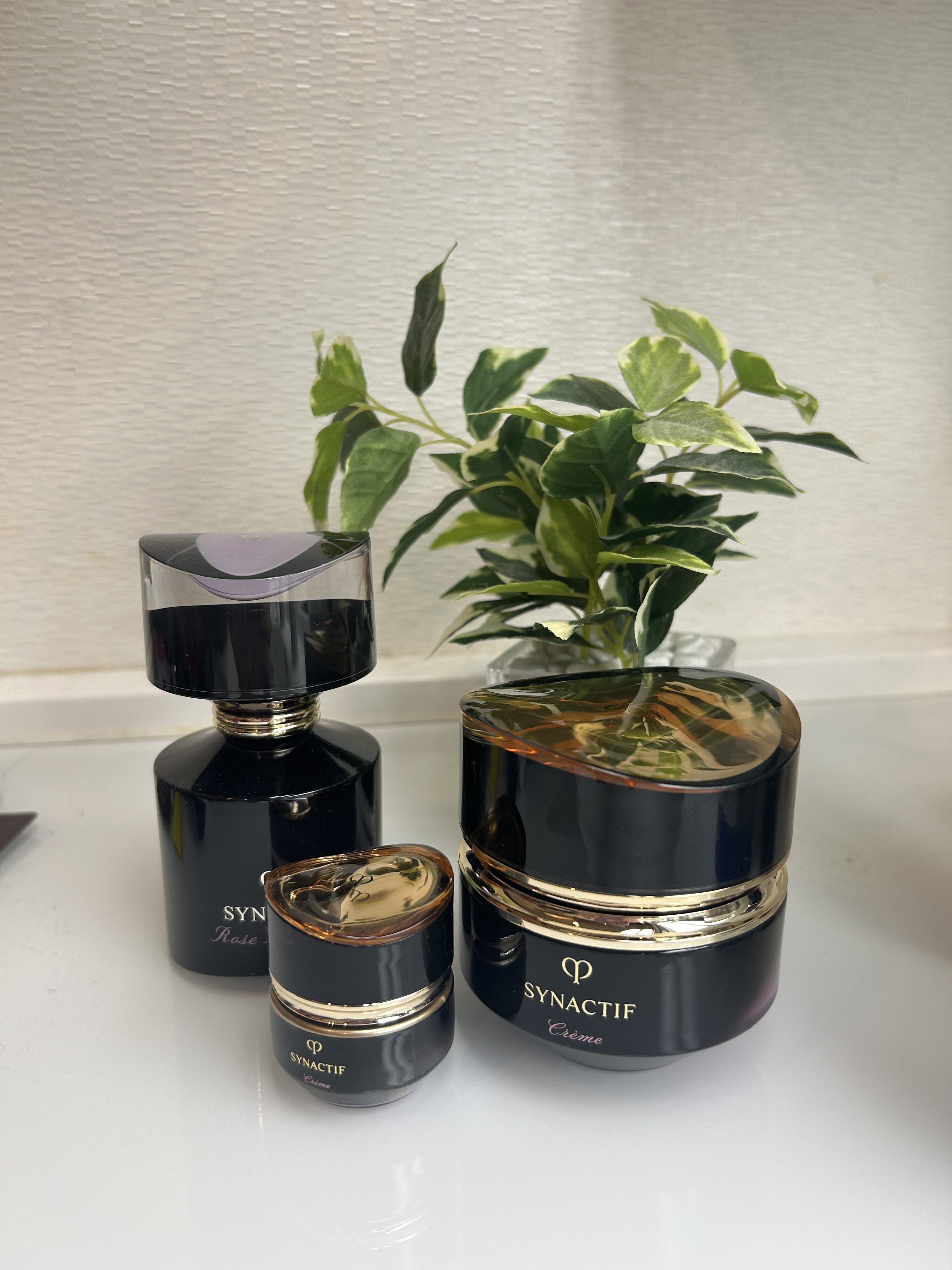 クレ・ド・ポー クレ・ド・ポーボーテ シナフティフ ローズシナフ