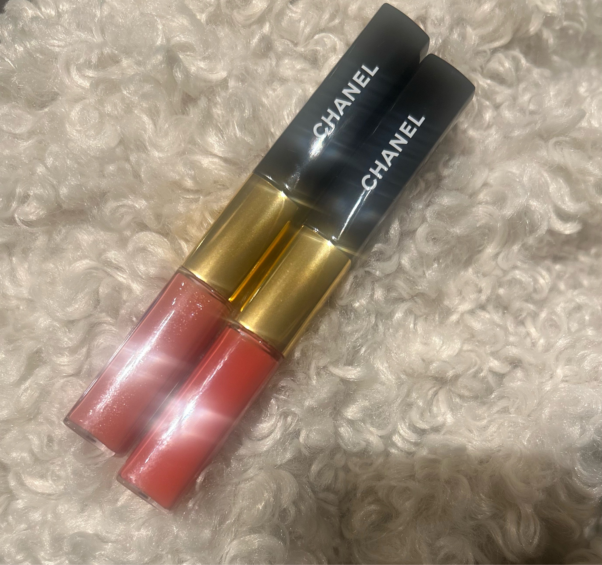 シャネル / ル ルージュ デュオ ウルトラ トゥニュ 40 ライト ローズの