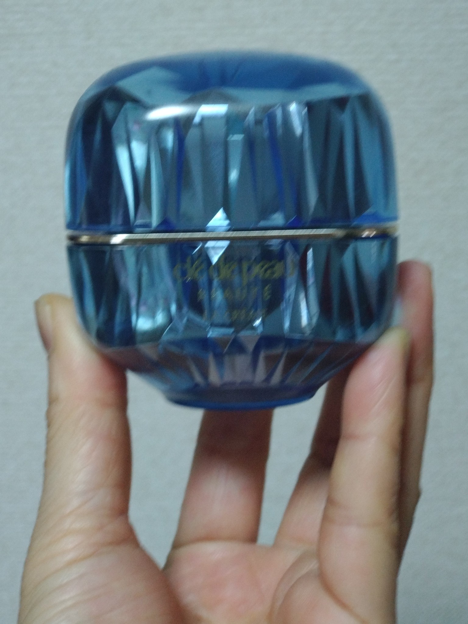 クレ・ド・ポー ボーテ / ラ・クレームの公式商品情報｜美容・化粧品