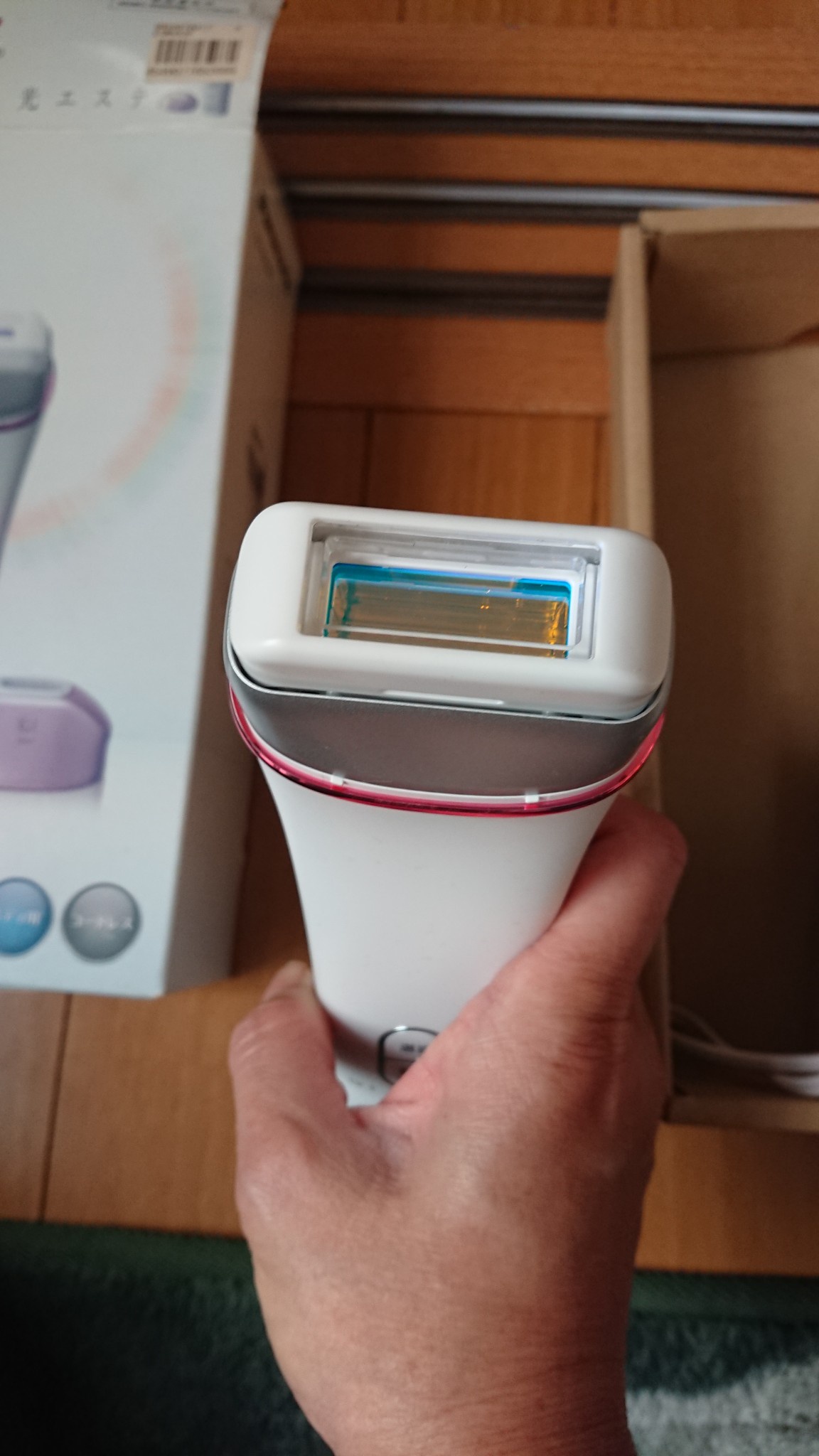 Panasonic / 光美容器 光エステ ＜ボディ＆フェイス用＞ ES-WH96の公式