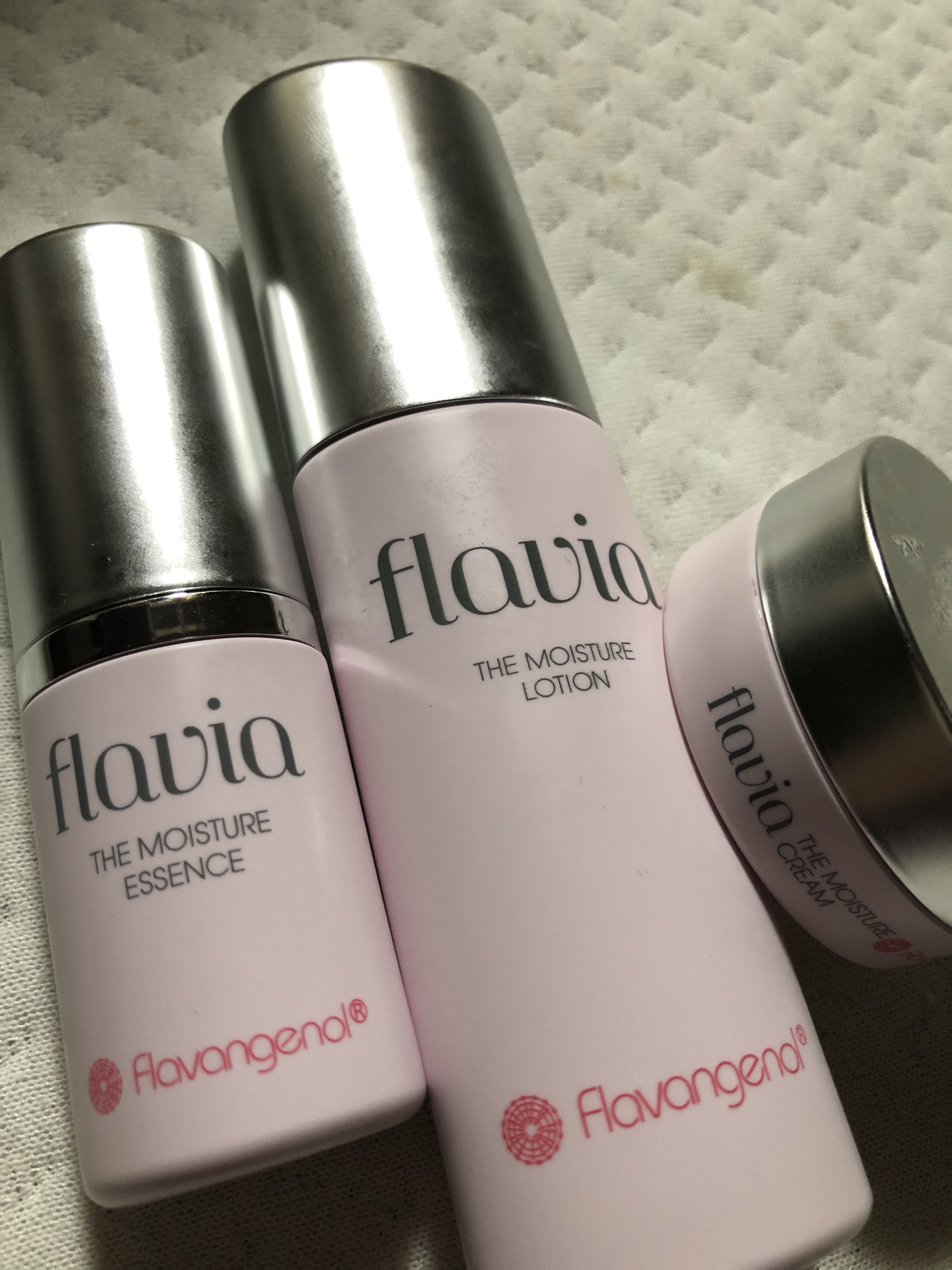 フォーマルクライン / フラビア ザ モイスチャー 基本3点キットの公式