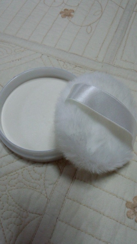 ZEN / パフュームドルーセントアップボディパウダーの商品情報｜美容