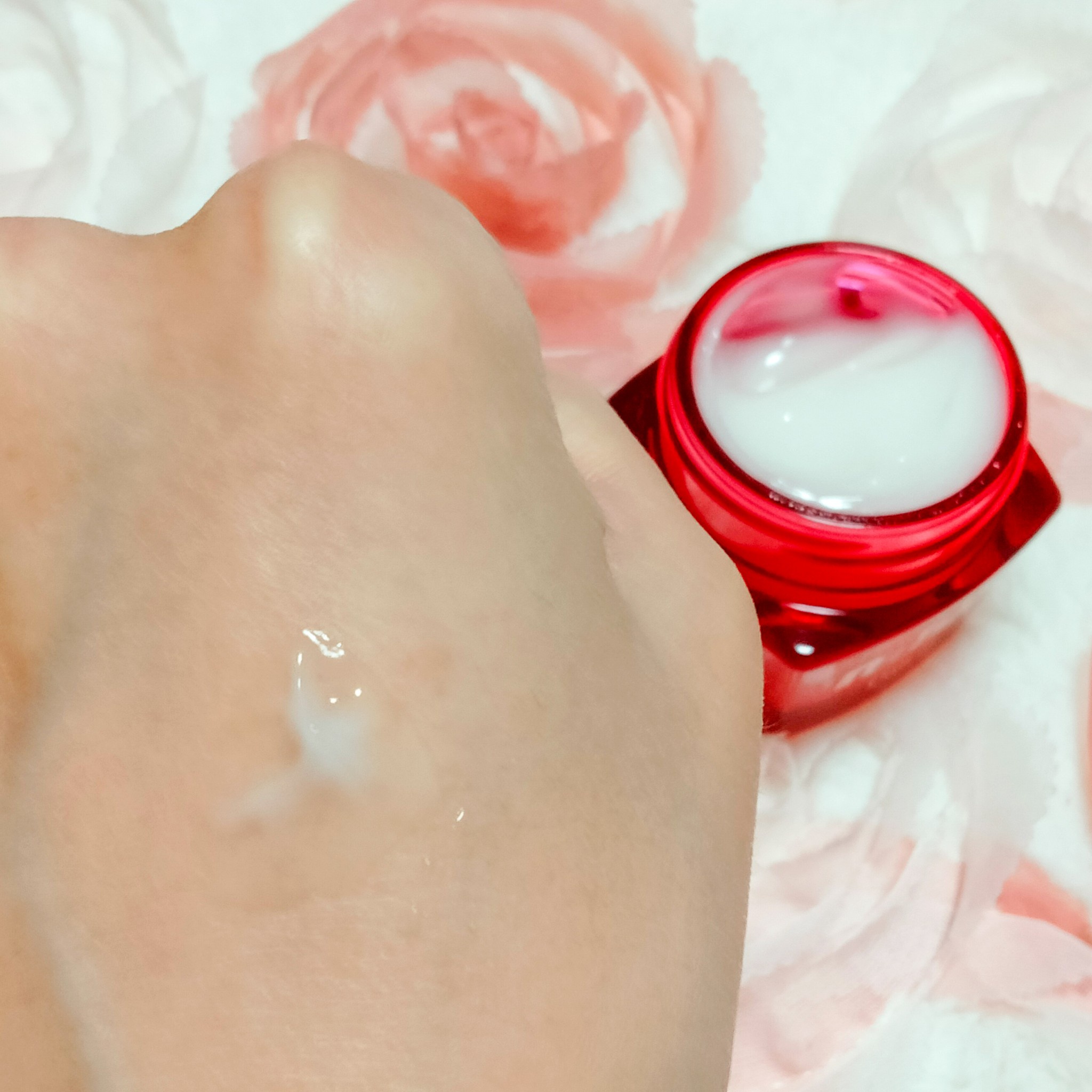 ナールス / ナールス ユニバの公式商品情報｜美容・化粧品情報はアット