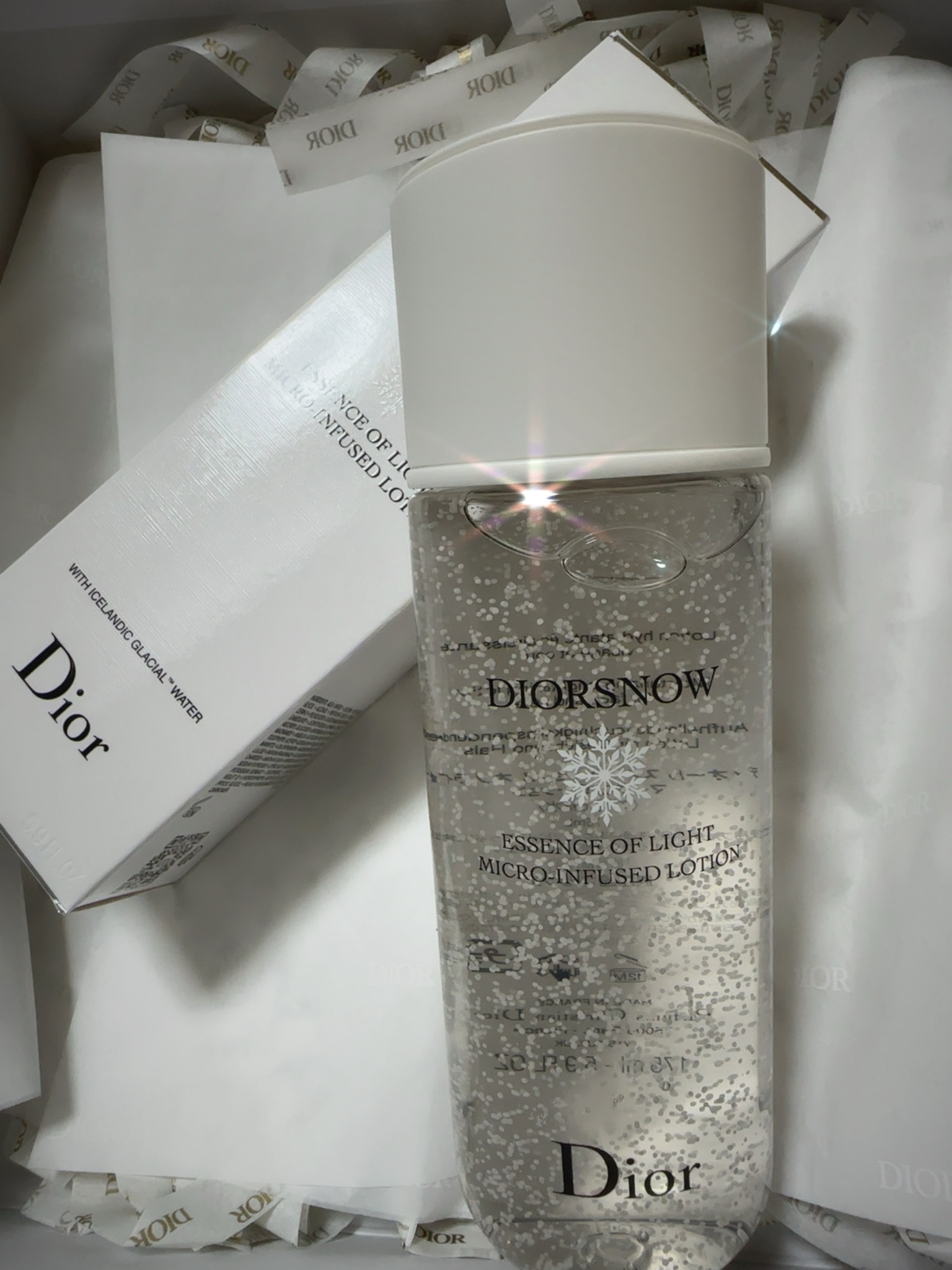 ディオール / ディオール スノー エッセンス オブ ライト マイクロ