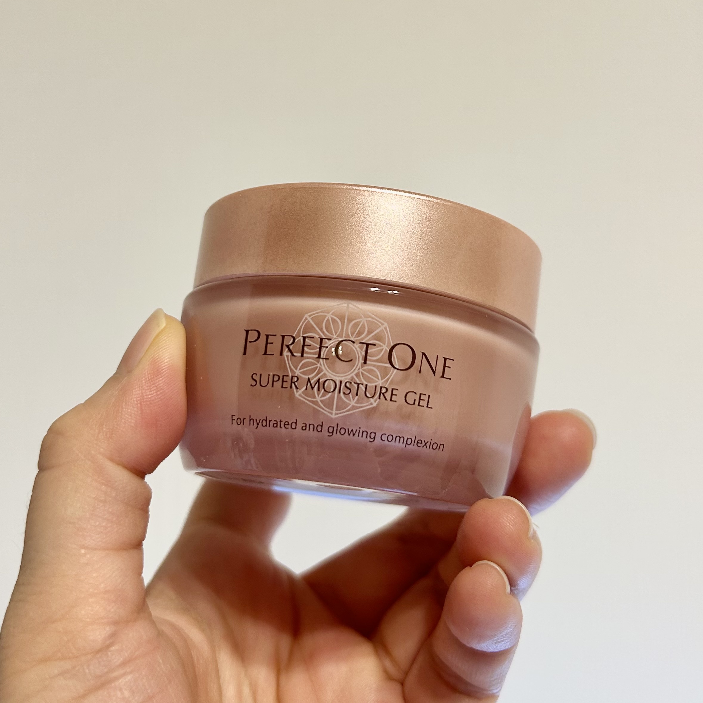 パーフェクトワン / スーパーモイスチャージェルの公式商品情報｜美容