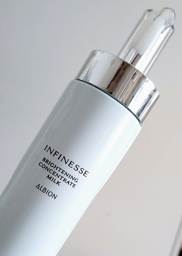アルビオン / アンフィネス ブライトニング コンセントレート ミルクの