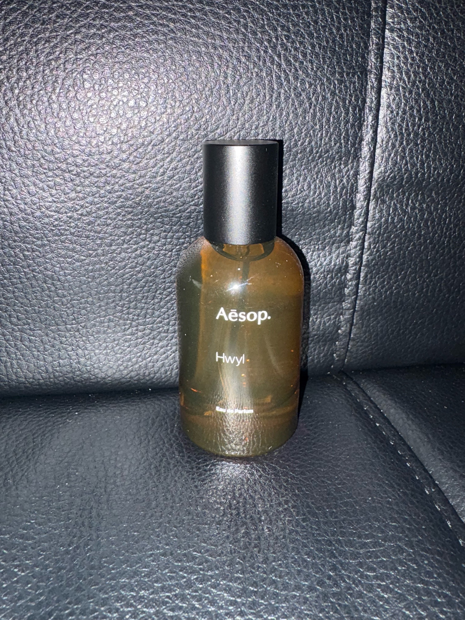 Aesop(イソップ) / ヒュイル オードパルファムの公式商品情報｜美容