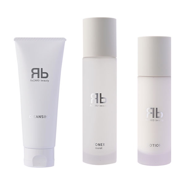 大人気YouTuberヒカルさんのプロデュースコスメが登場！@cosme TOKYO