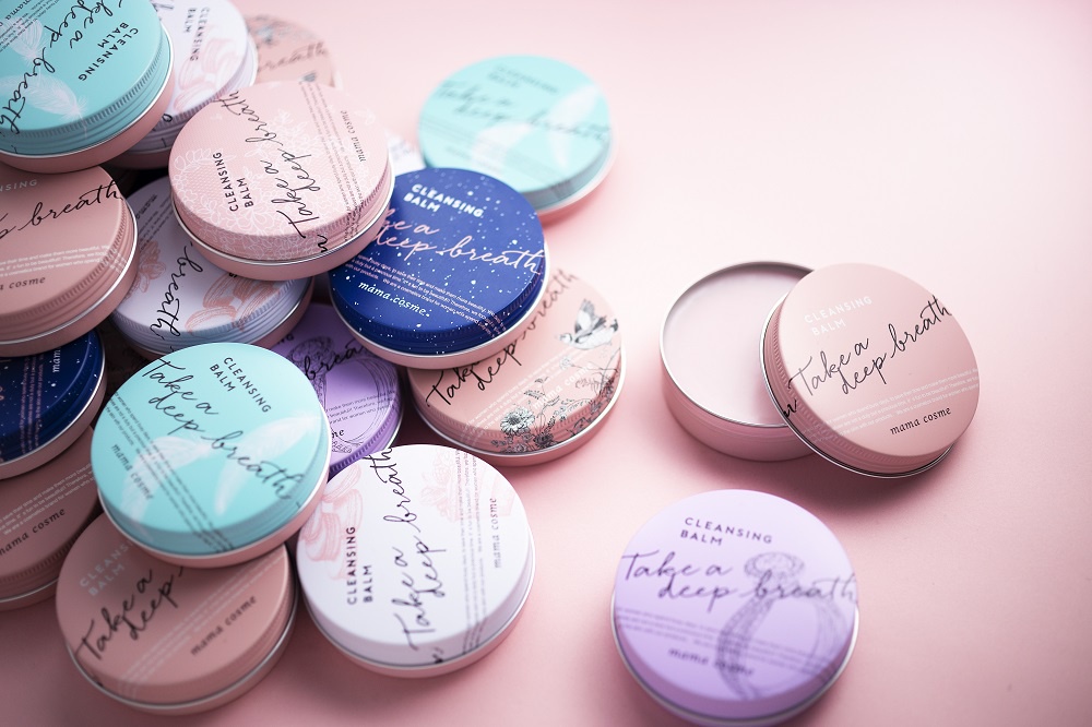 毛穴汚れに着目したクレンジングバームの「ママコスメ」が、@cosme