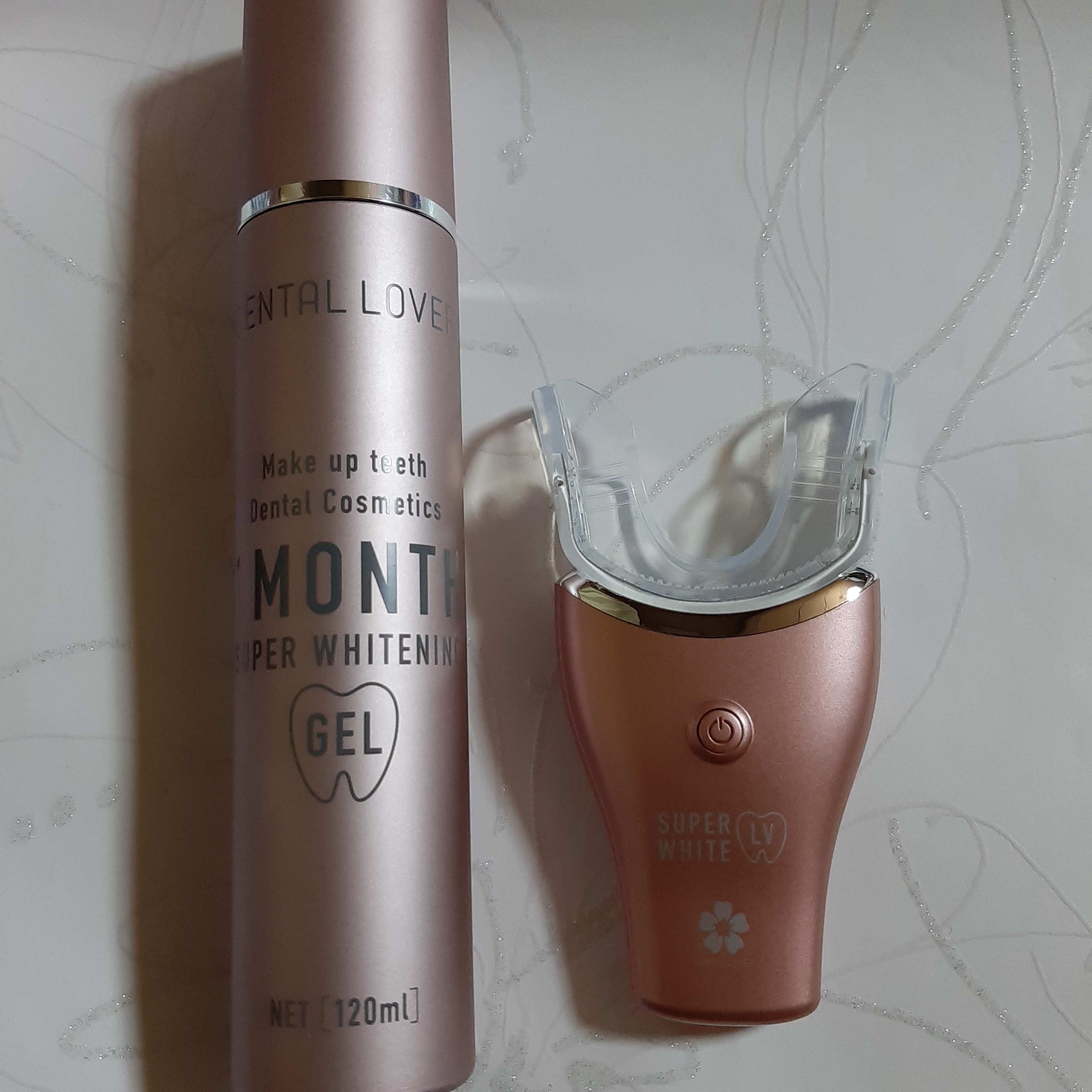 デンタルラバー / スーパーホワイトLVの公式商品情報｜美容・化粧品