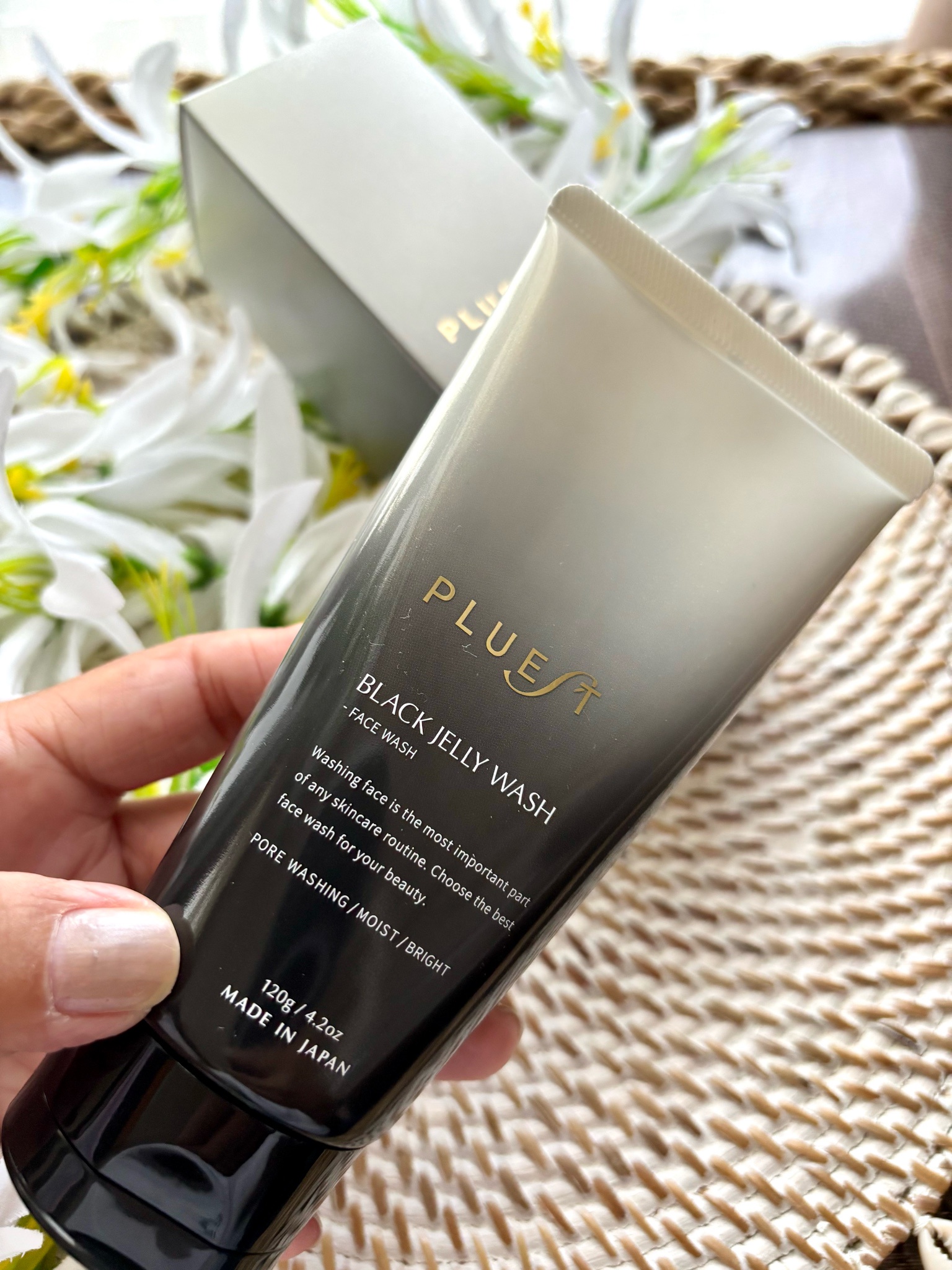 PLUEST(プルエスト) / Black Jelly Wash 120gの公式商品情報｜美容