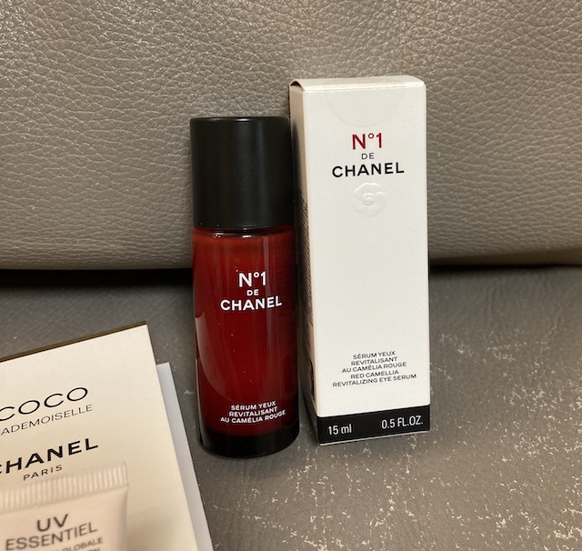 シャネル / アイセラム N°1 ドゥ シャネルの公式商品情報｜美容