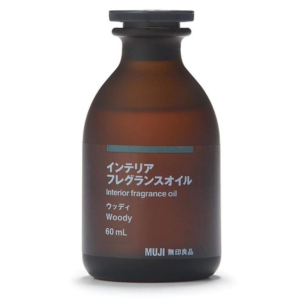 無印良品 / インテリアフレグランスオイル・ウッディの公式商品情報