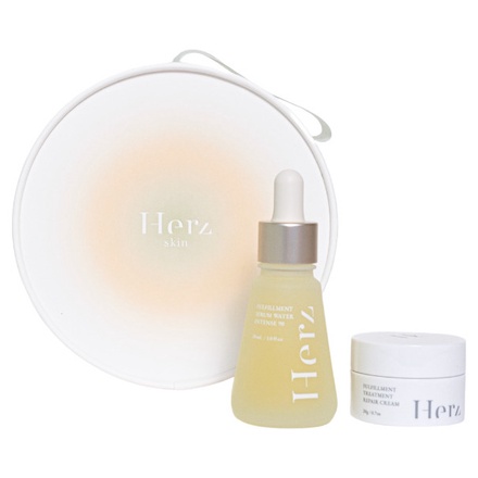 Herz skin / フルフィルメント ホリデー コレクション 2024の公式