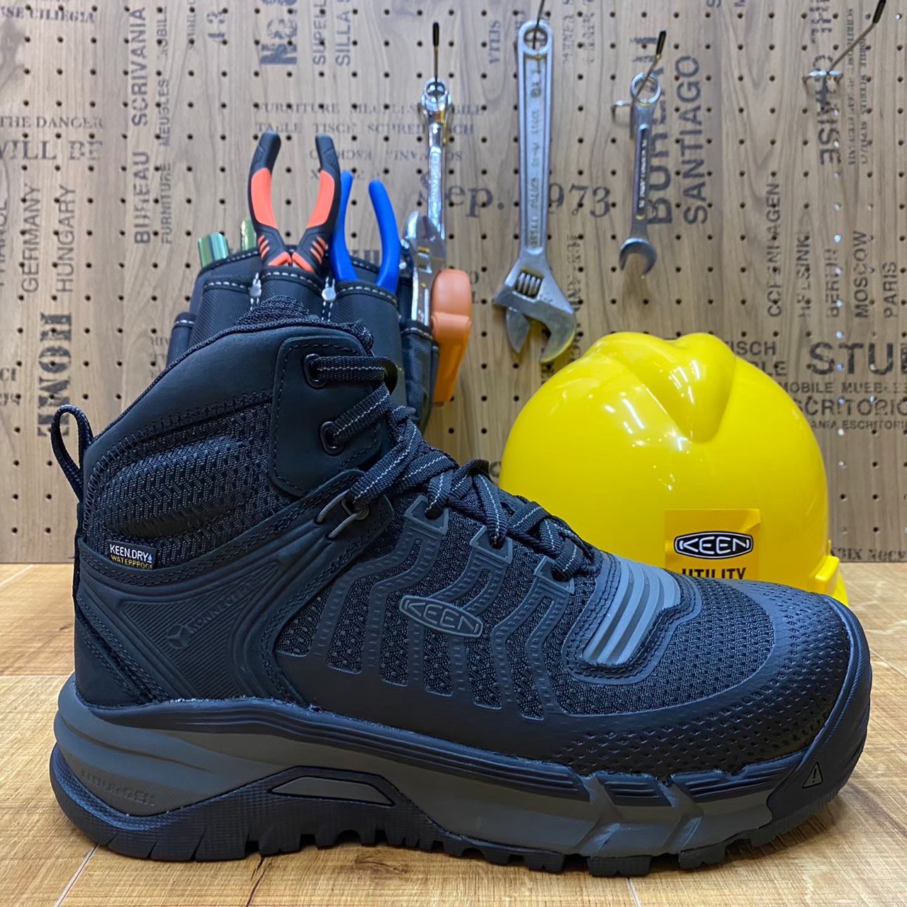 KEEN UTILITY】KEEN(キーン)の安全靴!?作業時だけでなく、日常でも使い