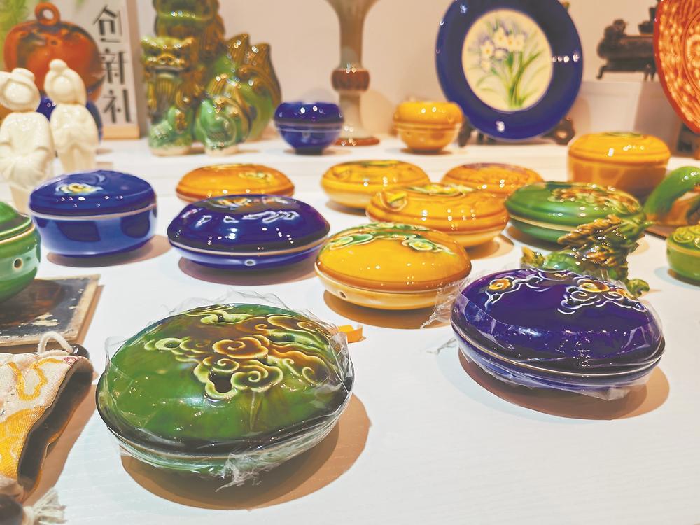 看，漳州素三彩涅槃重生- 福建日报数字报