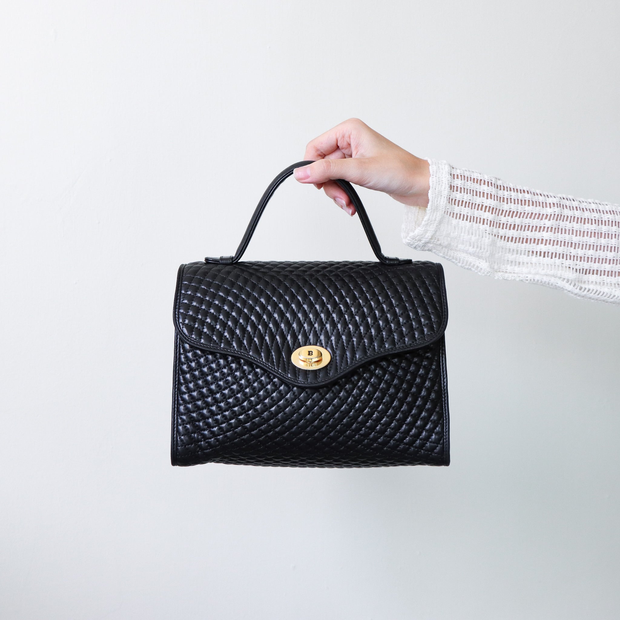 Vintage Bally Quilted Lambskin Turnlock Handbag – Folklore