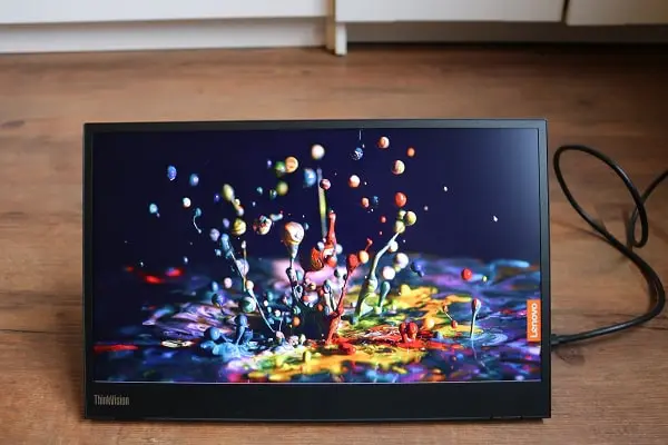 Lenovo ThinkVision M14のレビュー・598gの超軽量・高色域のモバイル