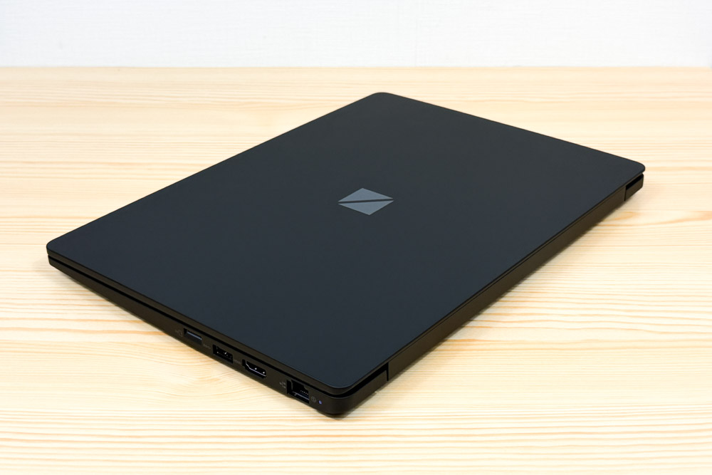 LAVIE Direct NEXTREME 2025年秋冬モデルの実機レビュー 超軽量・高