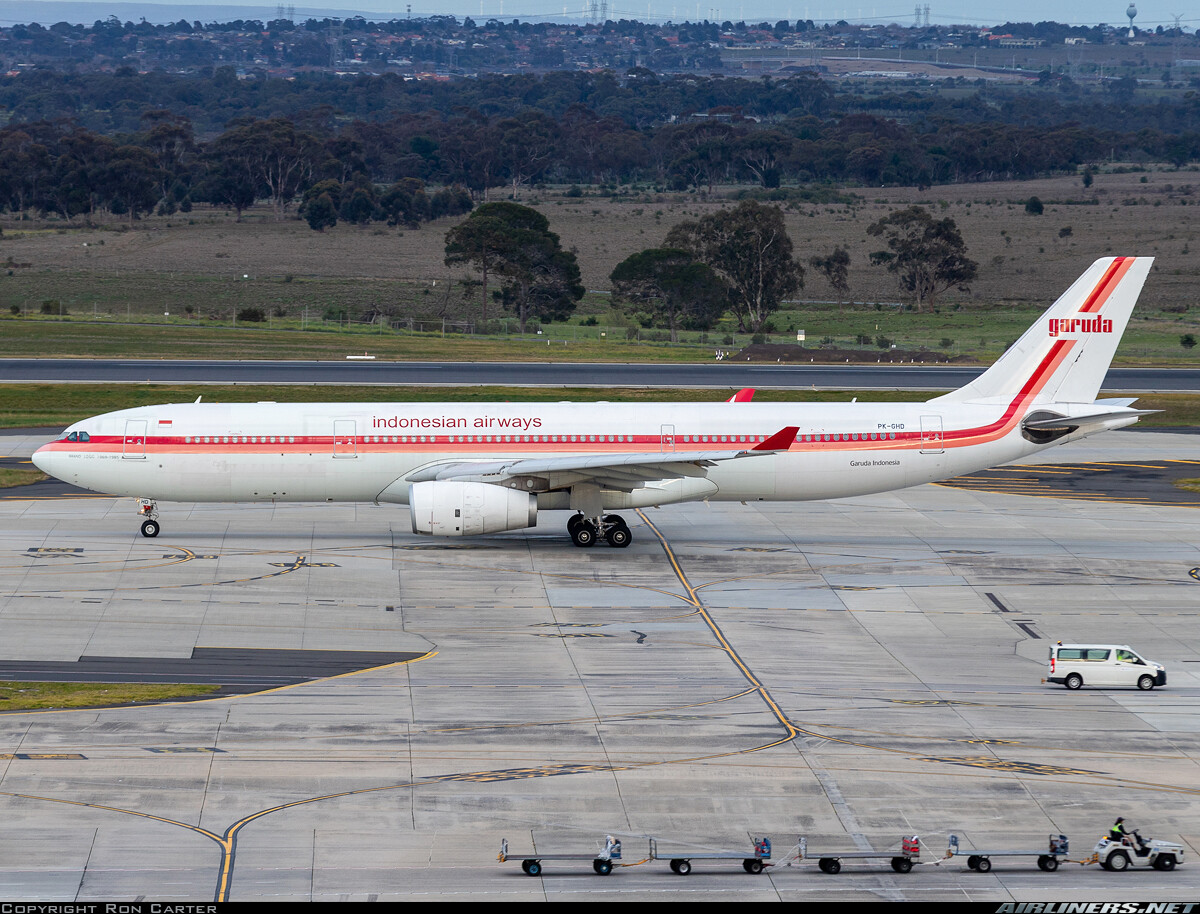 GIA / A333 - Garuda Indonesia (Retro 1969-1985 livery) - Livery