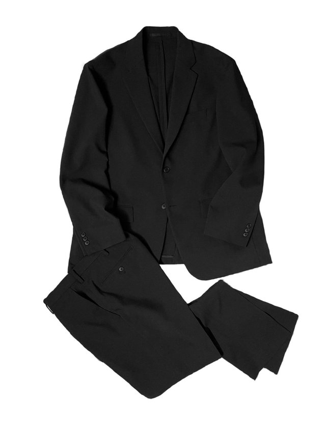 これで十分!? 1万円以下で買えるユニクロの感動ジャケット＆パンツを