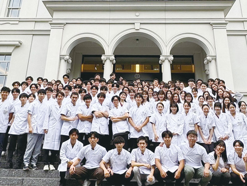 順天堂大学】順天堂大学生の“Real” | ForM 医学部受験情報サイト