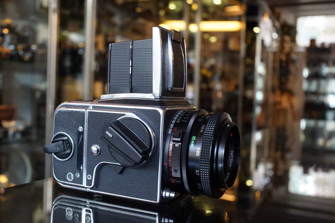 Hasselblad 2000FC + Planar 80mm f/2.8 F - Fotohandel Delfshaven