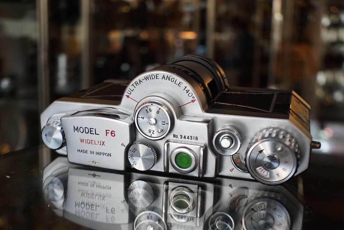 Widelux Model F6 panoramic camera - Fotohandel Delfshaven / MK Optics