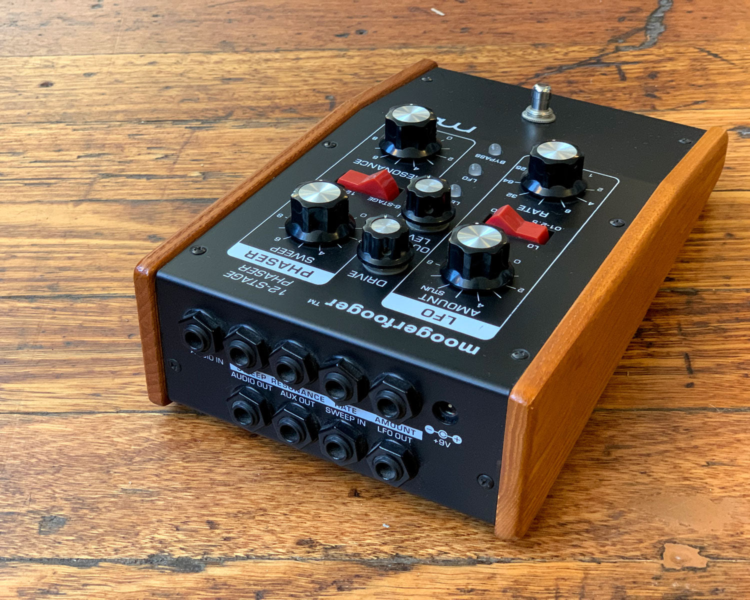 Moog Moogerfooger MF-103 12-Stage Phaser – Found Sound