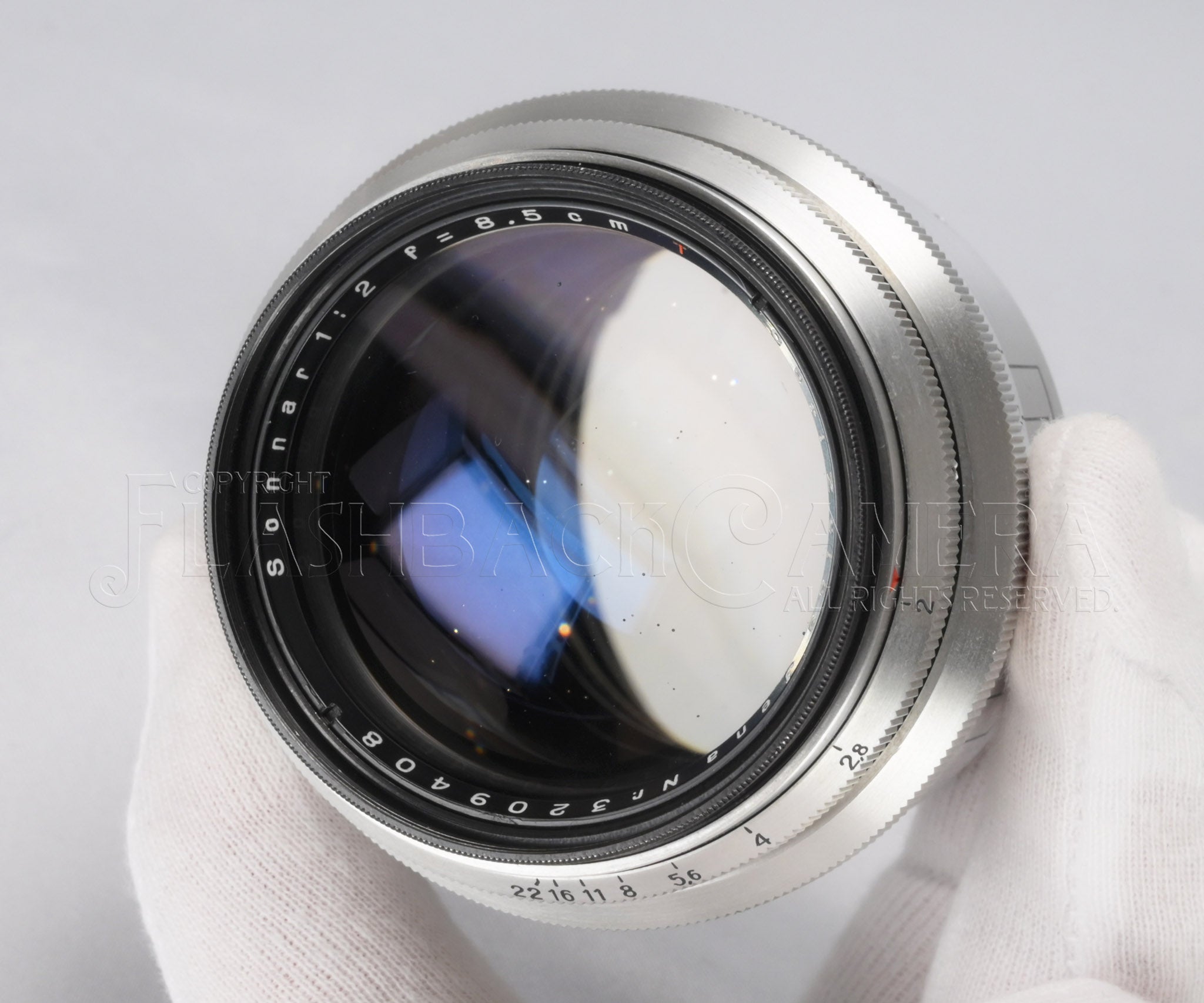 Sonnar 85mm f2 (Contax) – FLASHBACK CAMERA