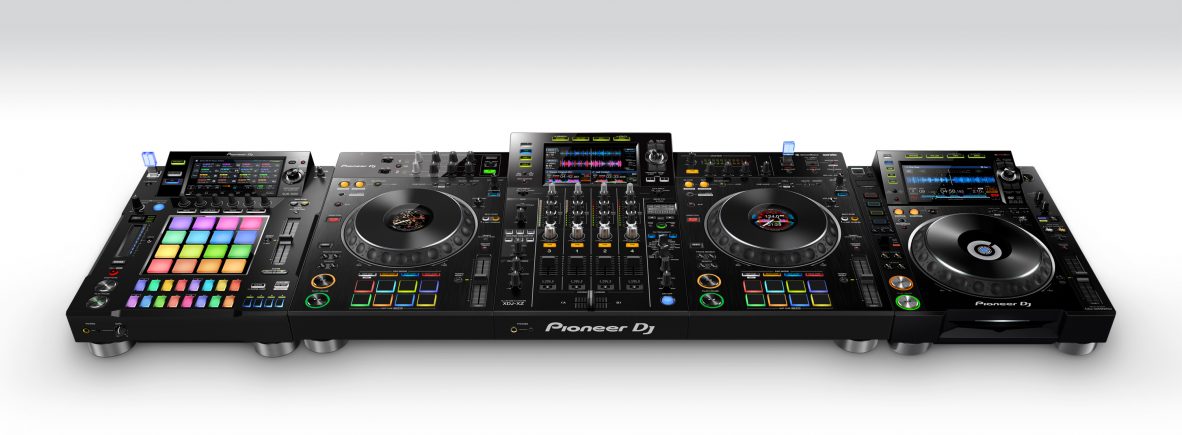 Pioneer DJからオールインワンDJシステム『XDJ-XZ』が発売 - FNMNL