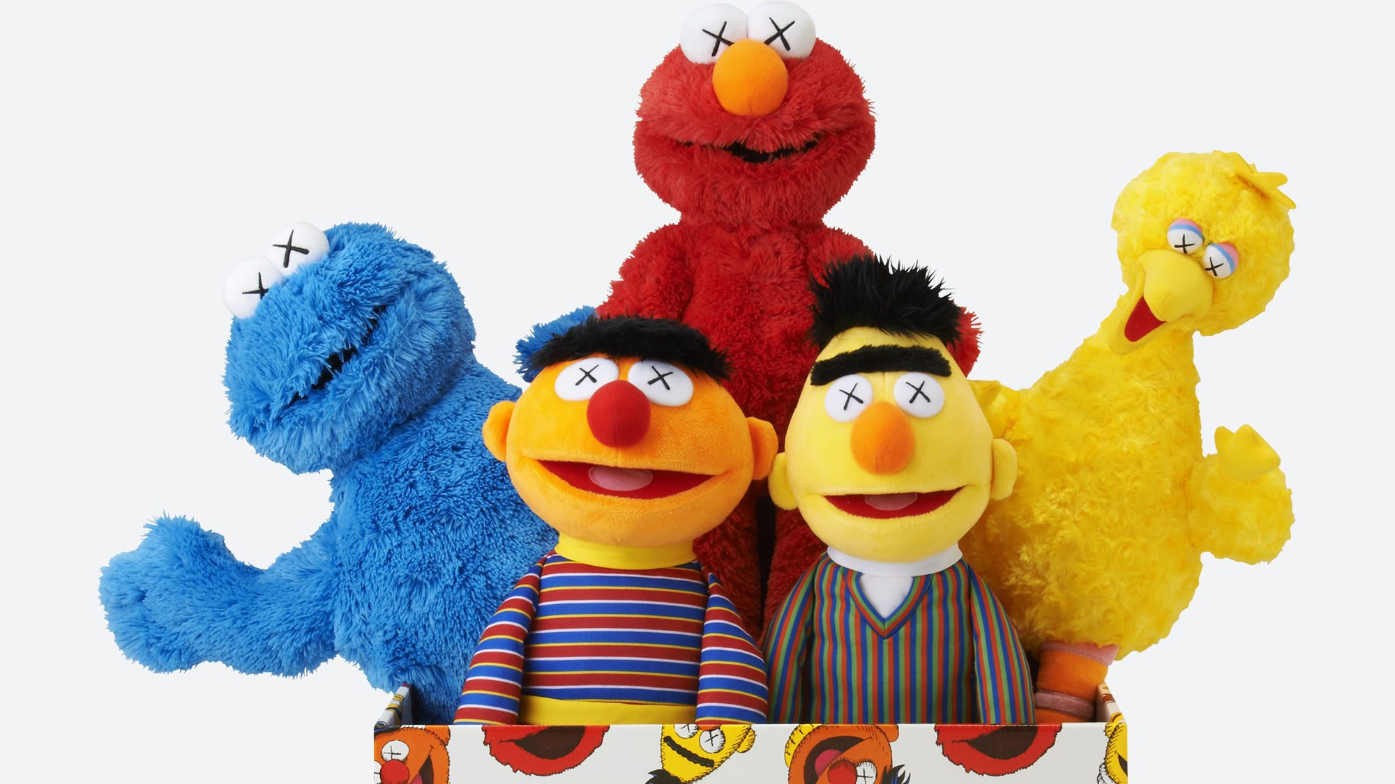 発売当日に完売となっていたUTのKAWS x SESAME STREETの『ぬいぐるみ