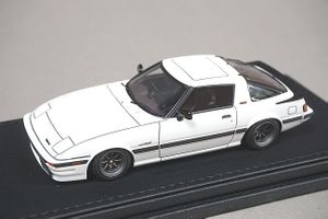 ignition model イグニッションモデル 1/43 Mazda マツダ Savanna