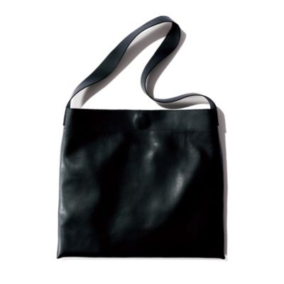 E by eclat(イーバイエクラ)のSABOTENスクエアショルダーバッグ通販