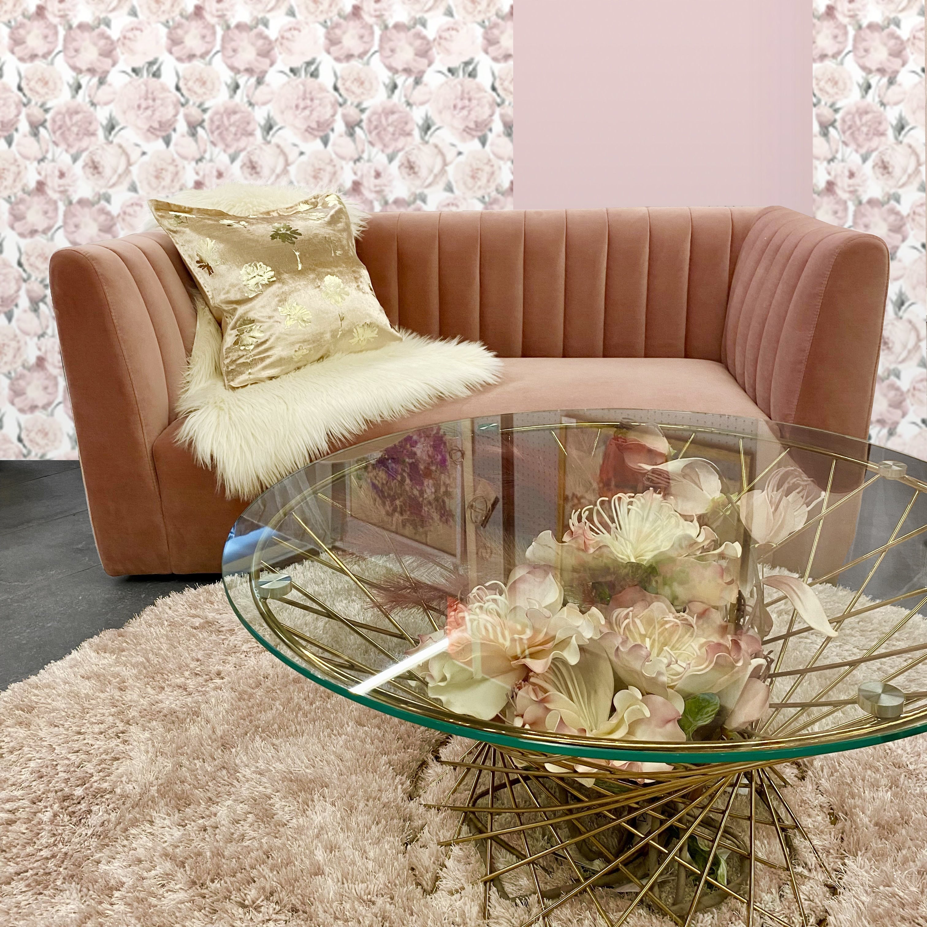 アートフラワーで人気のガラステーブルアレンジ | Francfranc（フラン