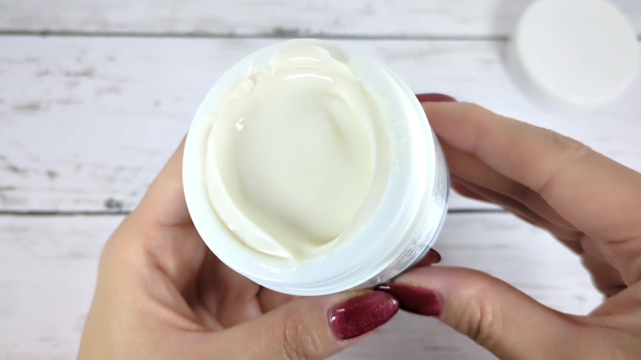 極上の塗り心地！ワイコ 濃厚保湿ナリシングクリームの使い方 | LULU